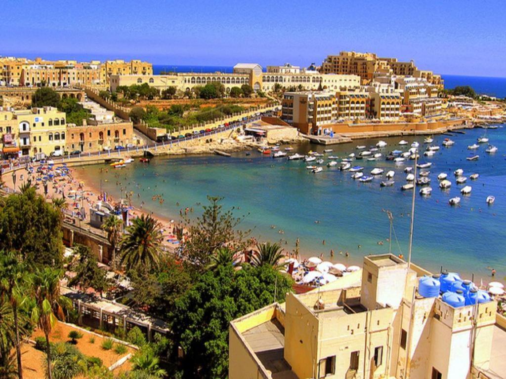 Modern Apartment In The Best Area Of Sliema Luaran gambar