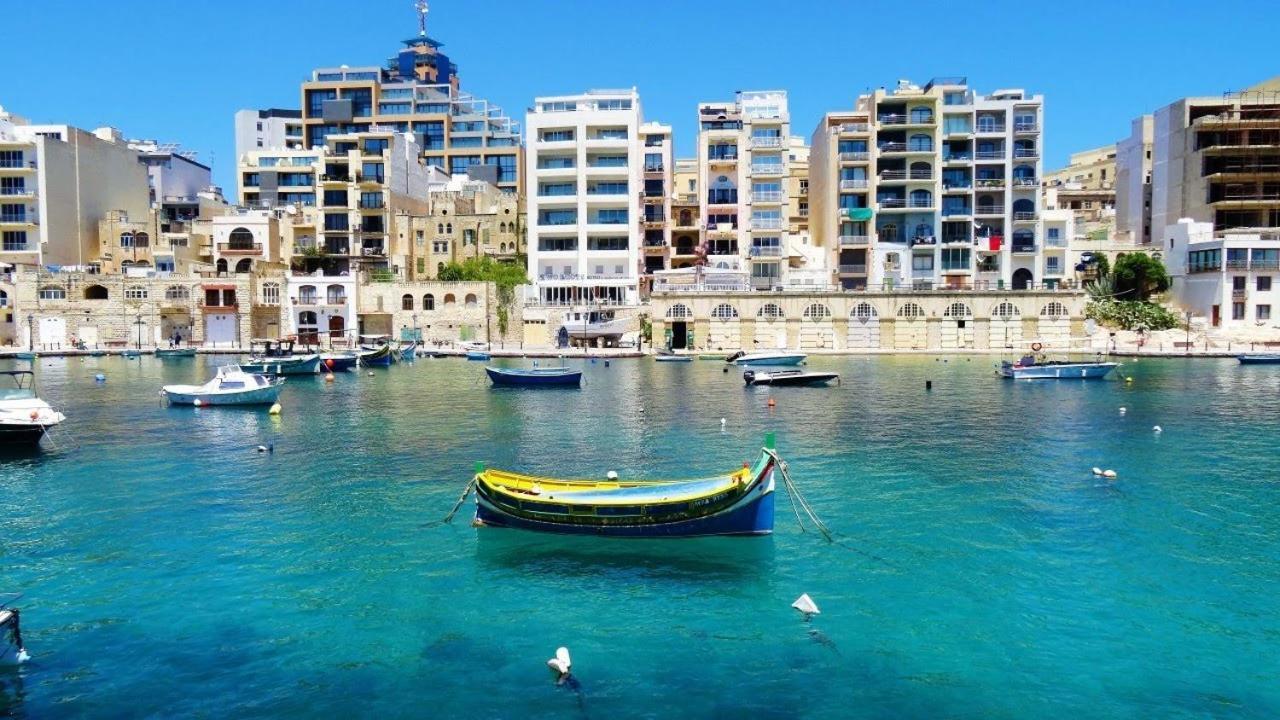 Modern Apartment In The Best Area Of Sliema Luaran gambar